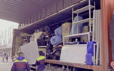 �׷��Ӱ����һ��Ъ���Z��ʲô