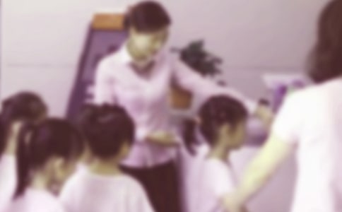 �Ӱ��g�Ӵ��ˆT���D����Ո��