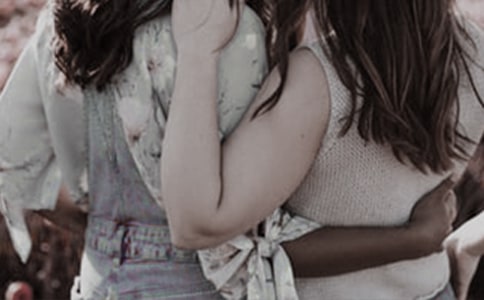 Ů�Ӹ߃r�u���� һ�꾹ٍ20�f