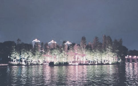 暢游千燈湖作文