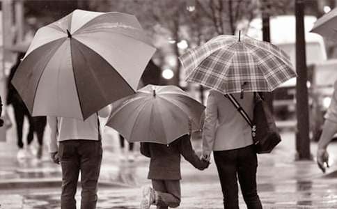 �ְ֋��������댦���f�������ģ�ͨ��30ƪ��