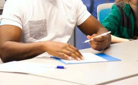 2017�����A��W���������Pԇ�}