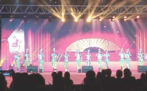 看舞獅表演作文200字(通用10篇)