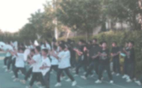 �µ����cͣ܇���𲽲������ɺͿ��E