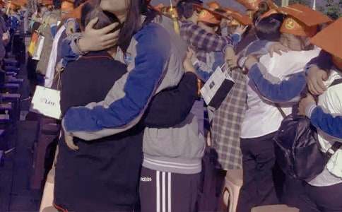 18�q���˶YУ�L���Z�����x19ƪ��