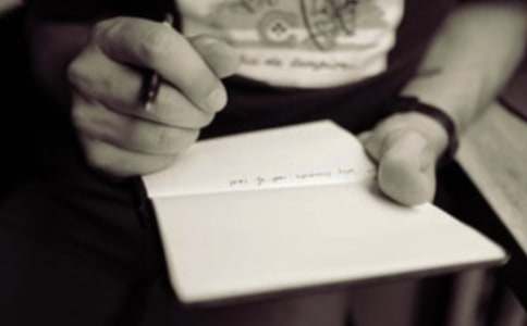 ���з���ӛӢ���x��з��ģ�ͨ��8ƪ��