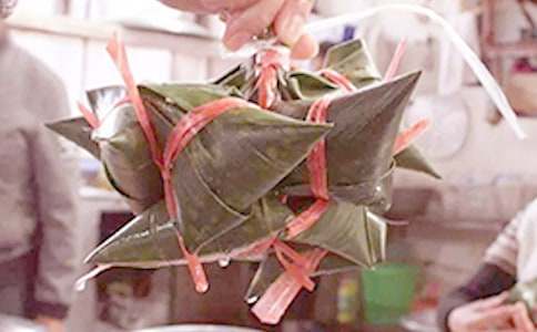 ���]��������������