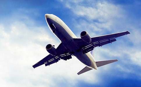 ��һ�γ��w�C����800��