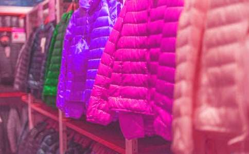 ���b�N�ۺ�ͬ