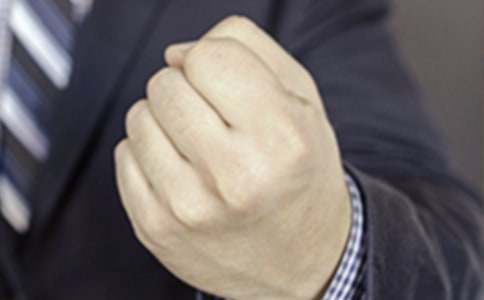 ���x��ĸ�o���ҹĄ�����700��