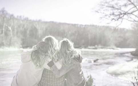 ����ʮ���ͺ��ѵ�ף�R�~