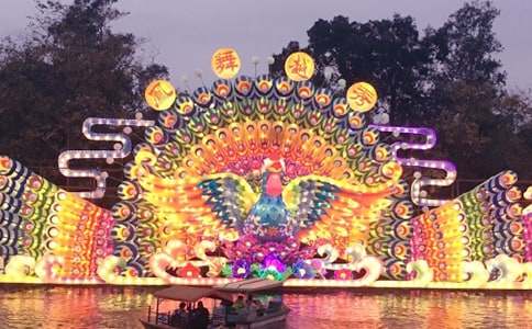 �p��������600��