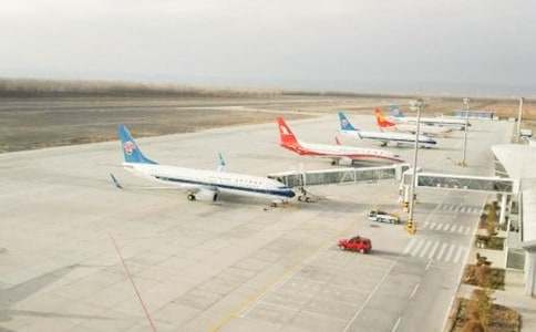 �C���L������1000��