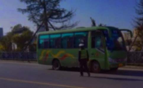 ��܇���\��ͬ