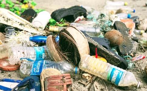 �P������Ͱ�����ƿˮ�ă�������600��