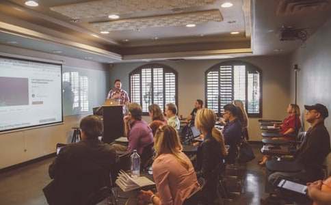 �P��������W������