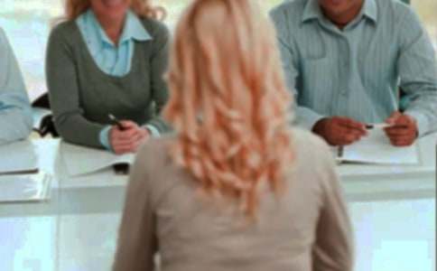 �Ӱ�K�O��ԇ�^���