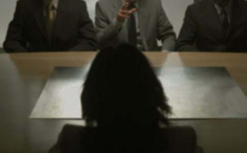 大學畢業生求職面試自我介紹范文(精選15篇)