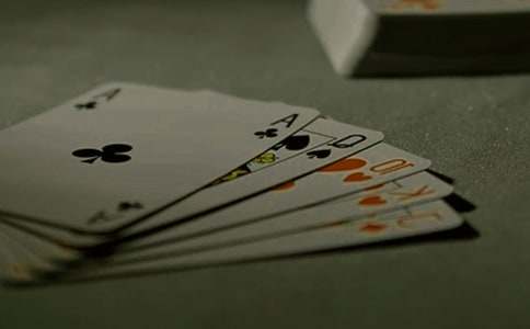 һ����Ȥ��ħ�g�n����800��