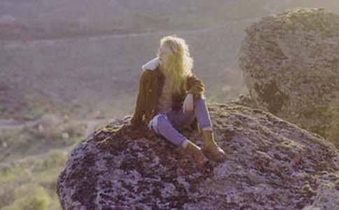 ����Ů��Ц�Ĺŵ��~�Z