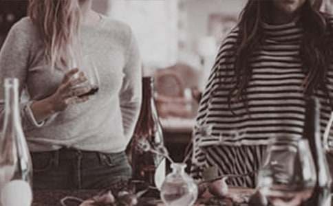 �Lһ�ӵ�Ů������(3ƪ)