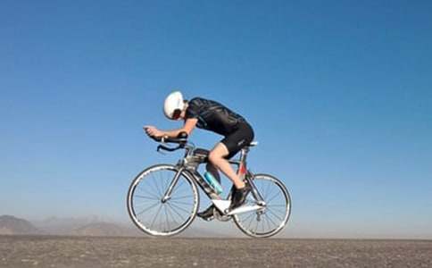 �����T������600��