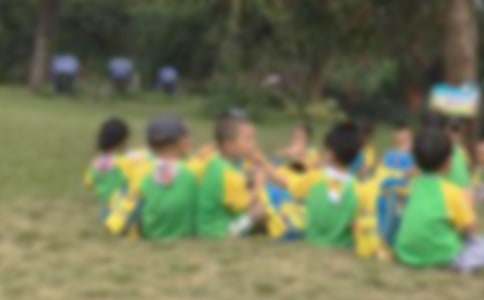 秋游考察記寫四季的作文