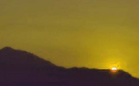 難忘的南岳日出作文