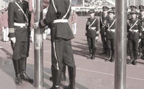 ������С�W������