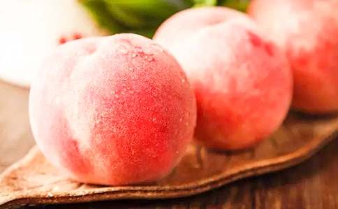 吃水蜜桃,享受蜜一樣的生活作文