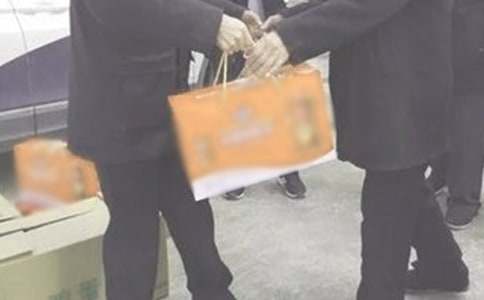 �����]���ͶY����600��4ƪ