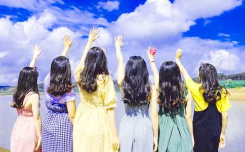 ���Ę������˵�ͬ�W