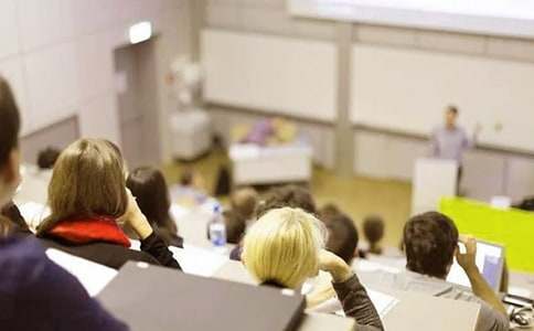 托福綜合作文轉折詞