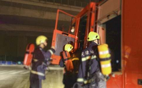 ������ȫ�����ă�������