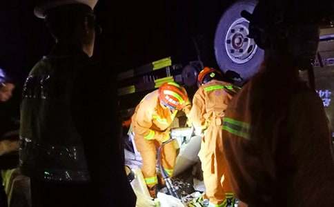 һ���������̎����}�����x8�ף�