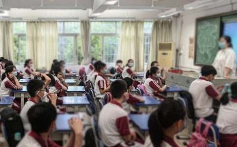 �����W���´�������800�֣����x20ƪ��