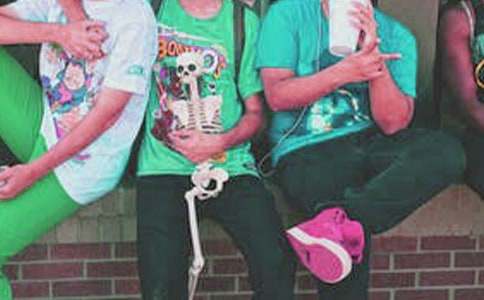 ����һ�������W��