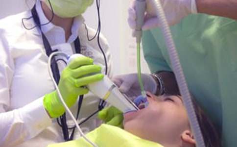 ��һ�ή����t����(2ƪ)