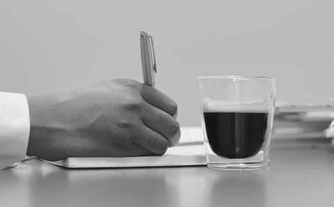 �P���۹������800�֣�ͨ��45ƪ��