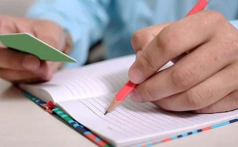 ��������һ��С͵����